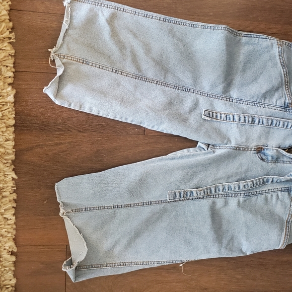 Fashion Nova Jeans - Picture 2 of 6